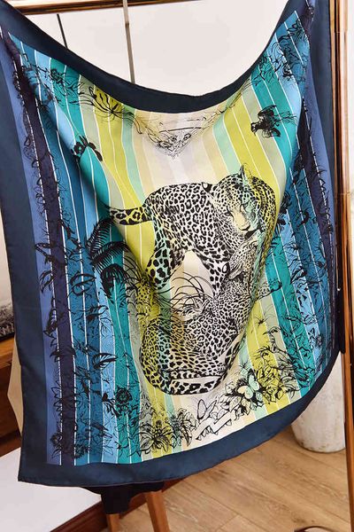 designer animal print women 100% natural hand rolled twill *mulberry silk scarf 90*90cm heavy silk scarfs, Blue;gray
designer animal print women 100% natural hand rolled twill *mulberry silk scarf 90*90cm heavy silk scarfs, Blue;gray