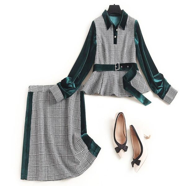 women's tracksuits high street fashion fall winter runway set women 2021 long sleeve plaid velvet and pencil skirt suit elegant lady ou, Gray
women's tracksuits high street fashion fall winter runway set women 2021 long sleeve plaid velvet and pencil skirt suit elegant lady ou, Gray