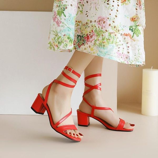 spring and summer style fashion thick heel women's sandals party cross lace open toe shoes high 5cm plus size 34-52, Black
spring and summer style fashion thick heel women's sandals party cross lace open toe shoes high 5cm plus size 34-52, Black
