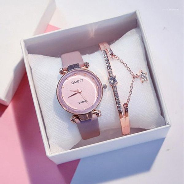wristwatches 2pcs set leather quartz women's watch ladies fashion women clock relogio feminino masculino1, Slivery;brown
wristwatches 2pcs set leather quartz women's watch ladies fashion women clock relogio feminino masculino1, Slivery;brown