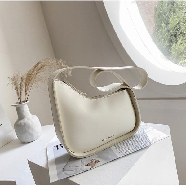 storage bags women pu leather bag fashion solid color ladies purse shoulder casual travel school tablet office lady handbag
storage bags women pu leather bag fashion solid color ladies purse shoulder casual travel school tablet office lady handbag