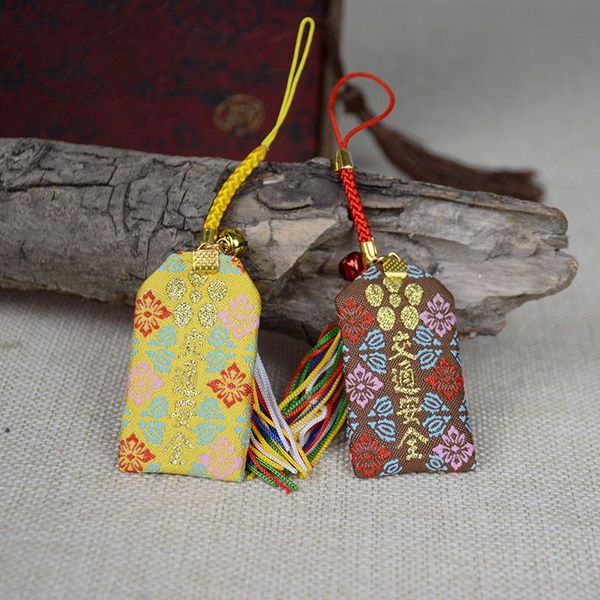 keychains japanese omamori safe transportation in love happiness keyrings bag charm, Silver
keychains japanese omamori safe transportation in love happiness keyrings bag charm, Silver