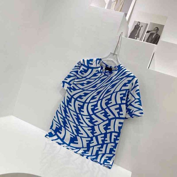 design high version summer new full f letter printed t-shirt women's twist blue and white contrast round neck pullover slim fit short s
design high version summer new full f letter printed t-shirt women's twist blue and white contrast round neck pullover slim fit short s