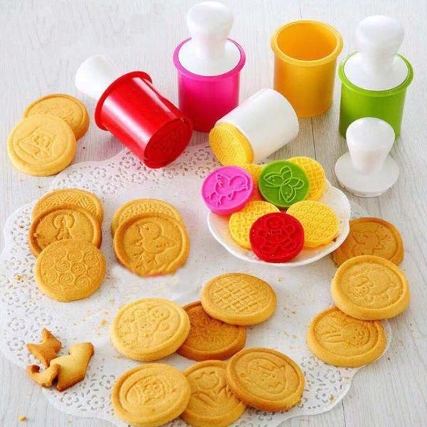baking moulds 6pieces/set 3d cartoon cookie stamps christmas tools kit pastry biscuit fondant cake mold kitchen gadgets
baking moulds 6pieces/set 3d cartoon cookie stamps christmas tools kit pastry biscuit fondant cake mold kitchen gadgets