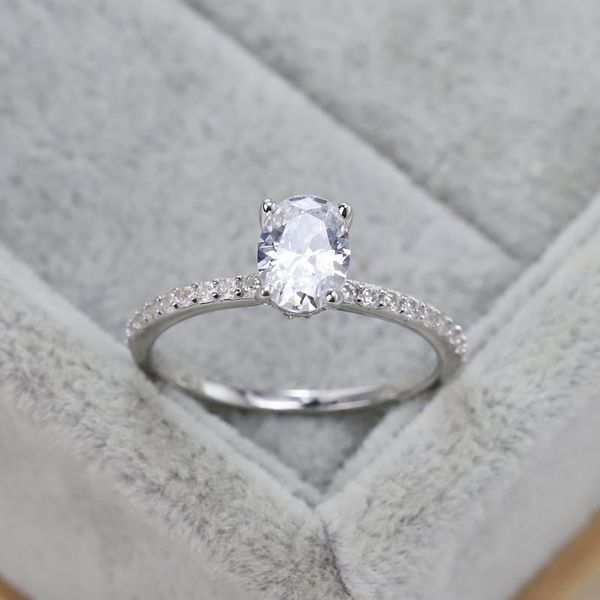 cluster rings s925 sterling silver ring luxury oval zircon inlaid diamond women's elegant personality wedding, Golden;silver
cluster rings s925 sterling silver ring luxury oval zircon inlaid diamond women's elegant personality wedding, Golden;silver