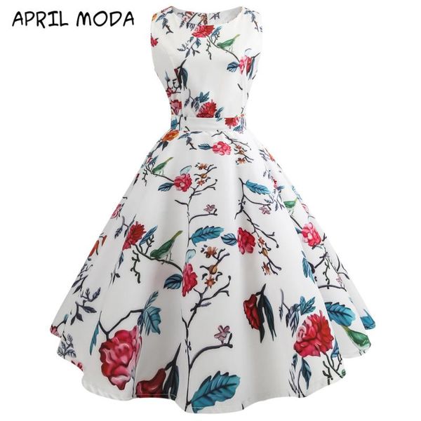 women 2021 vintage red roses printed cotton satin fabric drill for dress home textiles diy sewing dresses casual, Black;gray
women 2021 vintage red roses printed cotton satin fabric drill for dress home textiles diy sewing dresses casual, Black;gray