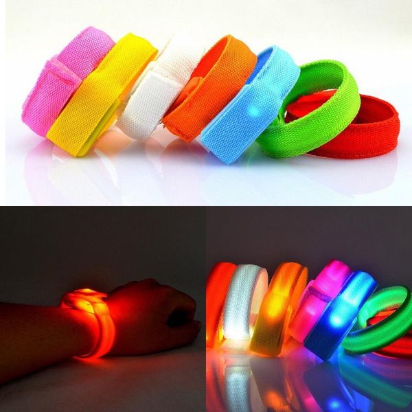 glow in the dark led bracelet outdoor sport luminous bangle armband light decoration belt arm leg bicycle party 60-80hours
glow in the dark led bracelet outdoor sport luminous bangle armband light decoration belt arm leg bicycle party 60-80hours