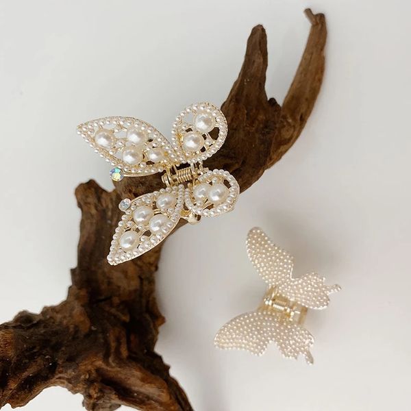 solid color retro women hair claw butterfly shape hair clips girls make up hair accessories mini size hairpins, Slivery;white
solid color retro women hair claw butterfly shape hair clips girls make up hair accessories mini size hairpins, Slivery;white