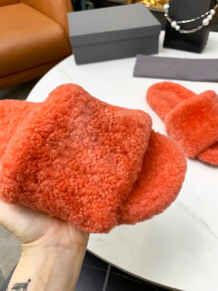 slippers designer slides women shoes luxury sandals indoor scuffs wool slipper spring winter plush novelty fashion solid sandal, Black
slippers designer slides women shoes luxury sandals indoor scuffs wool slipper spring winter plush novelty fashion solid sandal, Black