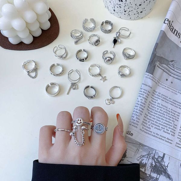 korean combination set women's net red niche design, fashion personality ring, simple and cool style tail ring, Black 
korean combination set women's net red niche design, fashion personality ring, simple and cool style tail ring, Black