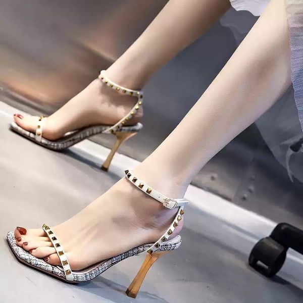 luxury dress shoes fashion sandal's thin 2021 summer korean fashion rivet one-sided belt square head open toe high heels, Black
luxury dress shoes fashion sandal's thin 2021 summer korean fashion rivet one-sided belt square head open toe high heels, Black