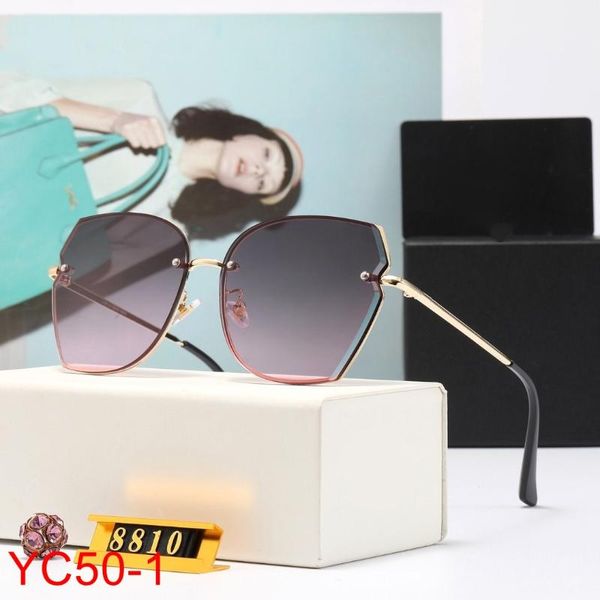 sunglasses yc50 high fashion vintage classic mirror men women brand designer luxury polarized with box, White;black
sunglasses yc50 high fashion vintage classic mirror men women brand designer luxury polarized with box, White;black