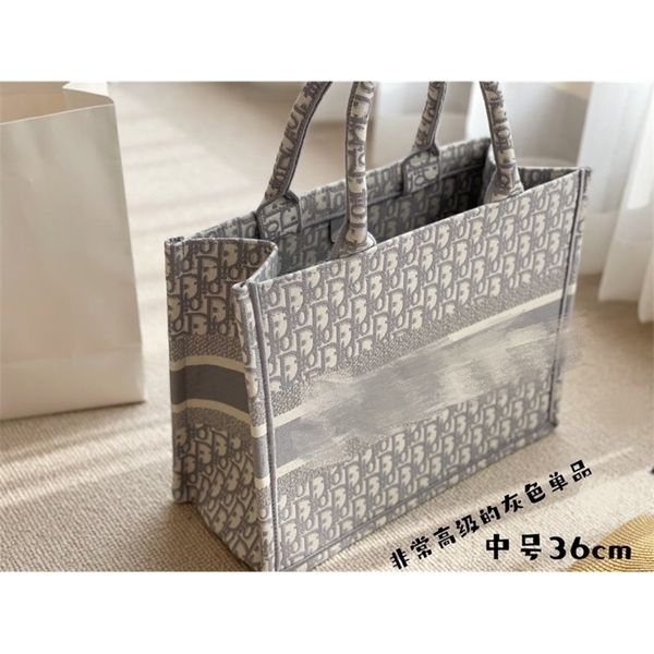 wholesale outlet old embroidery d flower canvas bag airport mommy capacity portable shopping bag large size 41cm yw luxurys designers bag
wholesale outlet old embroidery d flower canvas bag airport mommy capacity portable shopping bag large size 41cm yw luxurys designers bag