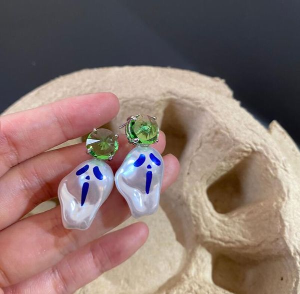 jiwinaia baroque asymmetric natural pearl lady earrings graffiti hand painted personalized earrings festival gift, Golden
jiwinaia baroque asymmetric natural pearl lady earrings graffiti hand painted personalized earrings festival gift, Golden