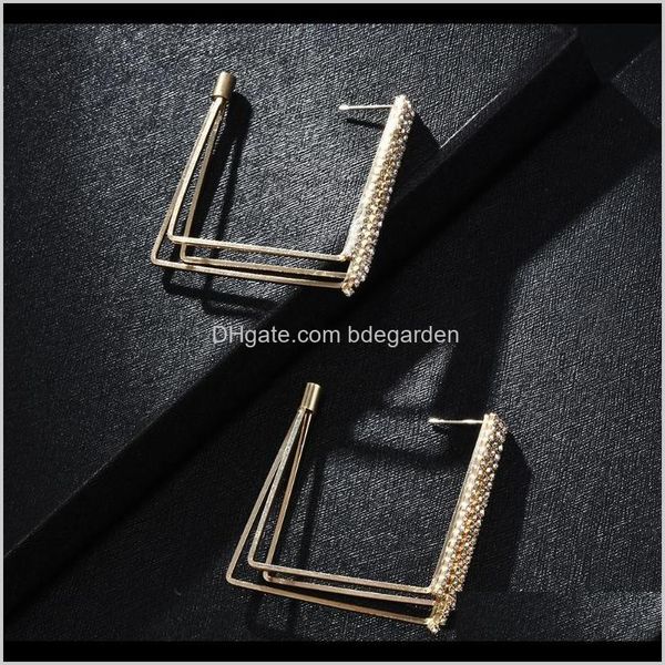 & hie drop delivery 2021 fashion gold geometric shape hoop simple ear ring ethnic jewelry gift crystal earrings for women bijoux tqygn, Golden;silver
& hie drop delivery 2021 fashion gold geometric shape hoop simple ear ring ethnic jewelry gift crystal earrings for women bijoux tqygn, Golden;silver