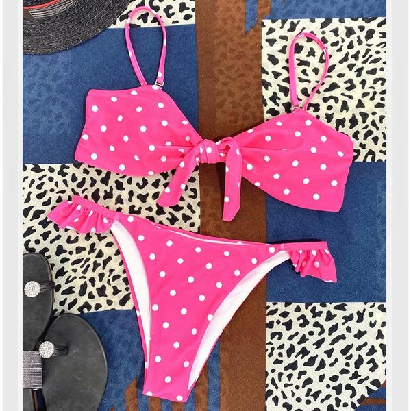 haut de bikini maillots bain femmes maillot push up biquinis pour women's swimwear, White;black
haut de bikini maillots bain femmes maillot push up biquinis pour women's swimwear, White;black