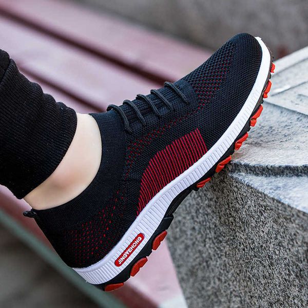 2021 sports shoes men's spring designer outdoor mountaineering net fashion breathable running casualtraining sneakers
2021 sports shoes men's spring designer outdoor mountaineering net fashion breathable running casualtraining sneakers