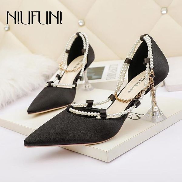 dress shoes summer pointed pump beige pearl beaded ankle strap women's sandals crystal heels silk wedding hollow party women shoe, Black
dress shoes summer pointed pump beige pearl beaded ankle strap women's sandals crystal heels silk wedding hollow party women shoe, Black