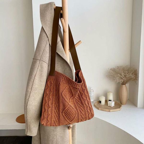shoulder bag female woolen knitted braid criss cross handbag teenager crochet winter korean fashion retro chic big capacity over
shoulder bag female woolen knitted braid criss cross handbag teenager crochet winter korean fashion retro chic big capacity over