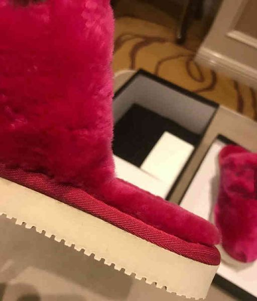 winter designer autumn loafers fur muller slipper letter fashion women australia wool fluffy furry slippers ladies warm girl flip flops, Black
winter designer autumn loafers fur muller slipper letter fashion women australia wool fluffy furry slippers ladies warm girl flip flops, Black