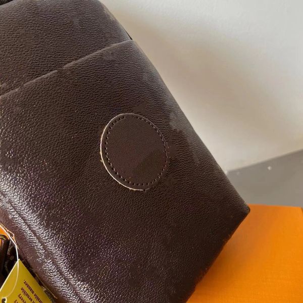 new letter 22ss day packs handbag fashion men sling chest bags cross body messenger outdoor women waist bag pack sell 2352
new letter 22ss day packs handbag fashion men sling chest bags cross body messenger outdoor women waist bag pack sell 2352