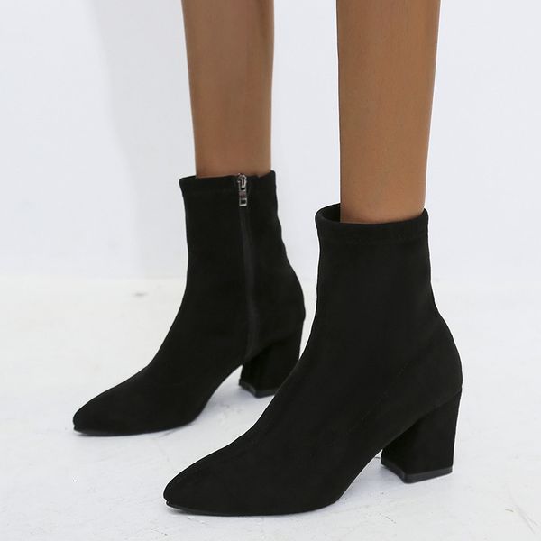 short women spring and single 2021 autumn middle martin british style thick high heel short boots, Black
short women spring and single 2021 autumn middle martin british style thick high heel short boots, Black