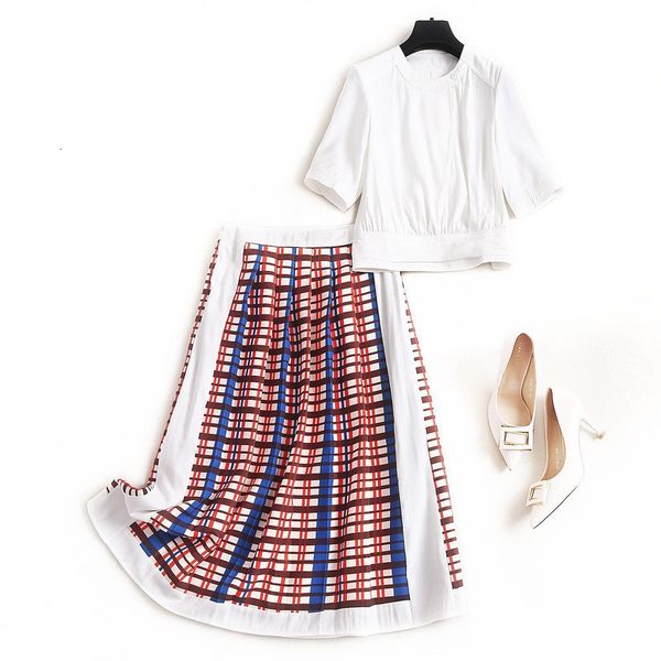 two piece dress summer short sleeve round neck white pure color + plaid print panelled mid-calf skirt 2 s set oj2314220 xi5l
two piece dress summer short sleeve round neck white pure color + plaid print panelled mid-calf skirt 2 s set oj2314220 xi5l