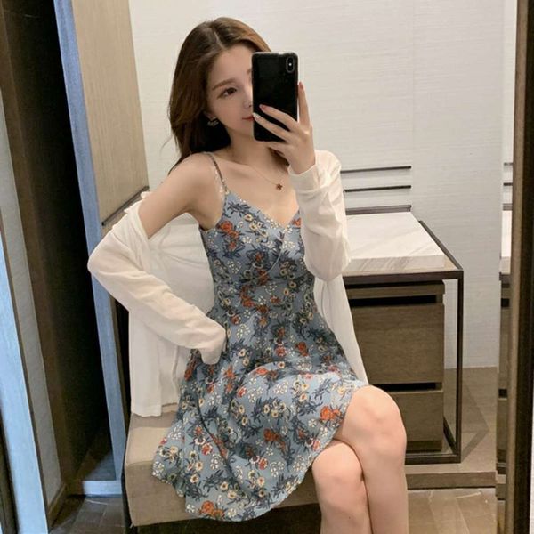 casual dresses dress women clothes spring korean floral sweet little fresh v-neck a-line skirt with suspender ba enaw, Black;gray
casual dresses dress women clothes spring korean floral sweet little fresh v-neck a-line skirt with suspender ba enaw, Black;gray