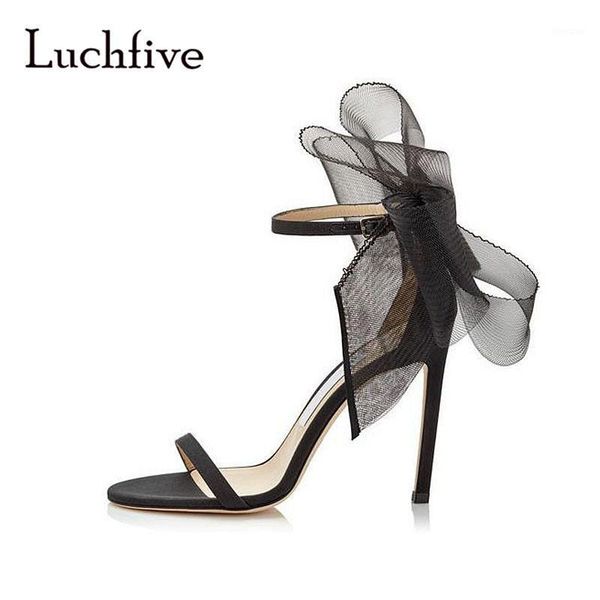 satin wedding dress sandals detachable organza bowtie high heel shoes ankle strap black white bridal1
satin wedding dress sandals detachable organza bowtie high heel shoes ankle strap black white bridal1