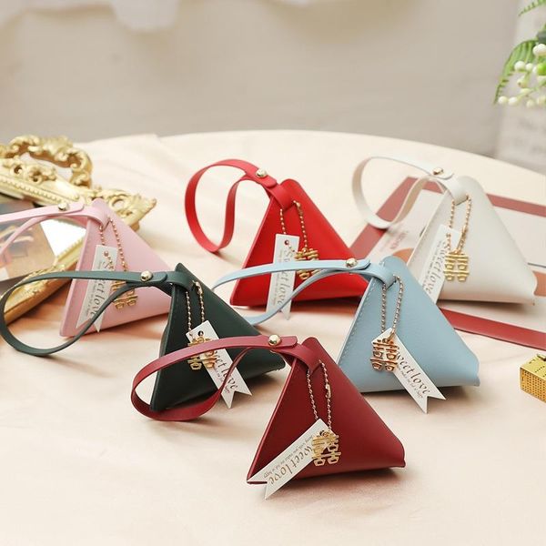 triangle leather candy gift bag with handle packaging box small boxes for gifts wedding & engagement birthday decoration wrap 
triangle leather candy gift bag with handle packaging box small boxes for gifts wedding & engagement birthday decoration wrap