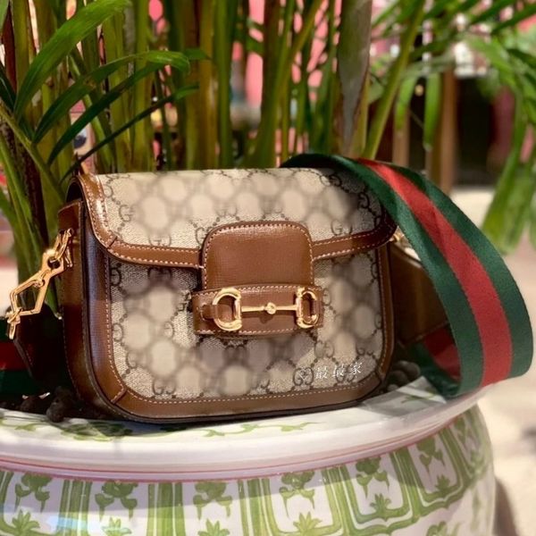 new mini buckle 1955 retro double shoulder saddle bag single shoulder messenger bag crossbody bag ysj
new mini buckle 1955 retro double shoulder saddle bag single shoulder messenger bag crossbody bag ysj