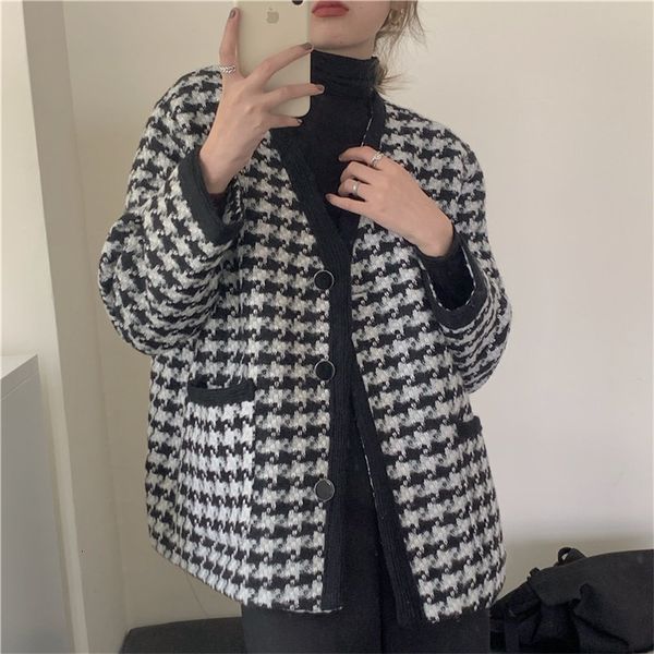 jackets plaid elegant gentle outwear casual chic fashion korean coat jacket office lady women short, Black;brown
jackets plaid elegant gentle outwear casual chic fashion korean coat jacket office lady women short, Black;brown