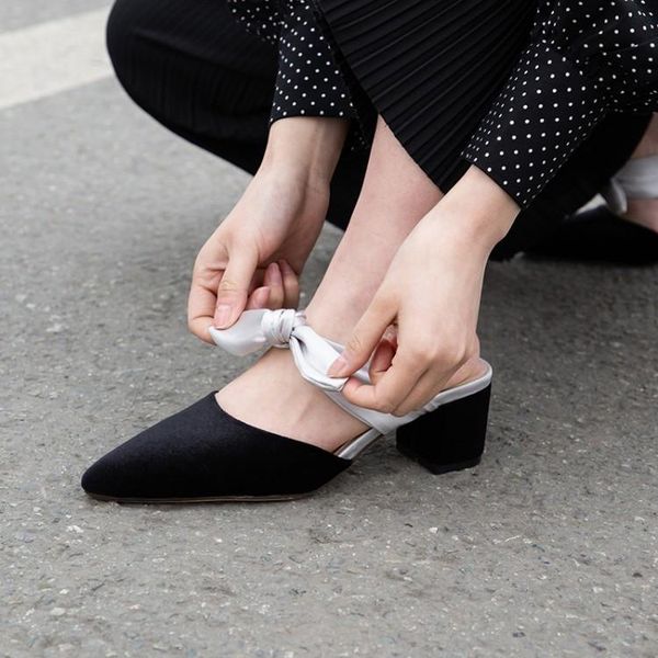 slippers pxelena bowknot velvet mules slides ladies pointed toe party date summer chunky block heels shoes women 34-43, Black
slippers pxelena bowknot velvet mules slides ladies pointed toe party date summer chunky block heels shoes women 34-43, Black
