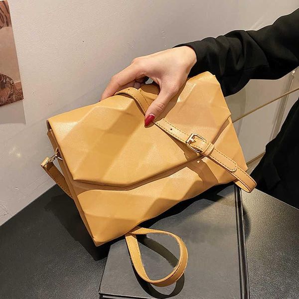 evening bags geometry envelope design pu leather crossbody shoulder for women 2021 summer luxury female solid color handbag
evening bags geometry envelope design pu leather crossbody shoulder for women 2021 summer luxury female solid color handbag