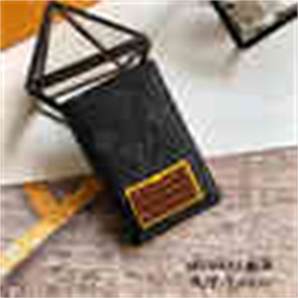 car brand designer purse luxury m64435 key black flower/yellow clutches wallet men compact leather long evening wallet chain wallets, Black;red
car brand designer purse luxury m64435 key black flower/yellow clutches wallet men compact leather long evening wallet chain wallets, Black;red
