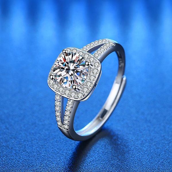 moissanite ladies ring micro-set y-shaped engagement high-end jewelry gift love wedding rings, Slivery;golden
moissanite ladies ring micro-set y-shaped engagement high-end jewelry gift love wedding rings, Slivery;golden