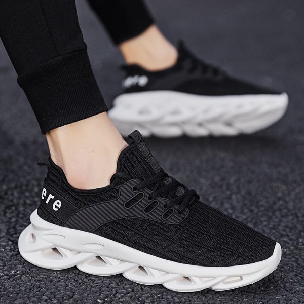 wholesale 2023 running shoes men womens sports super light breathable triple white blue outdoor sneakers size 39-44 wy02-h917
wholesale 2023 running shoes men womens sports super light breathable triple white blue outdoor sneakers size 39-44 wy02-h917