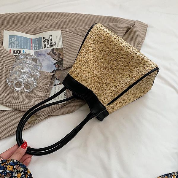 evening bags mini weave handmade rattan straw underarm bag for women 2021 summer fashion trendy shoulder handbags picnic purses
evening bags mini weave handmade rattan straw underarm bag for women 2021 summer fashion trendy shoulder handbags picnic purses