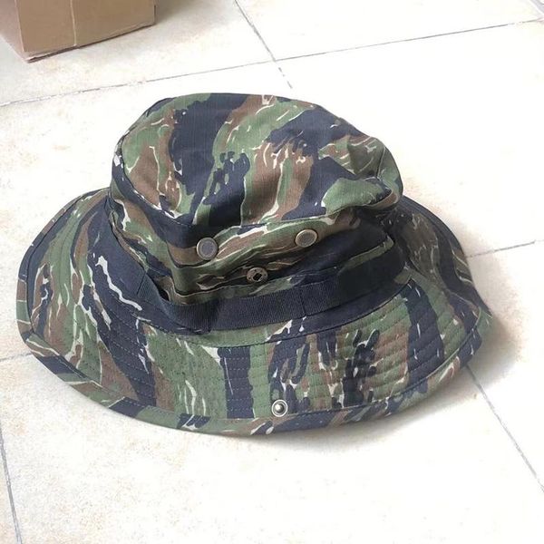outdoor hats sports and leisure benny round brim hat tactics sog style jungle tiger spot color trendy sunscreen, Black;white
outdoor hats sports and leisure benny round brim hat tactics sog style jungle tiger spot color trendy sunscreen, Black;white