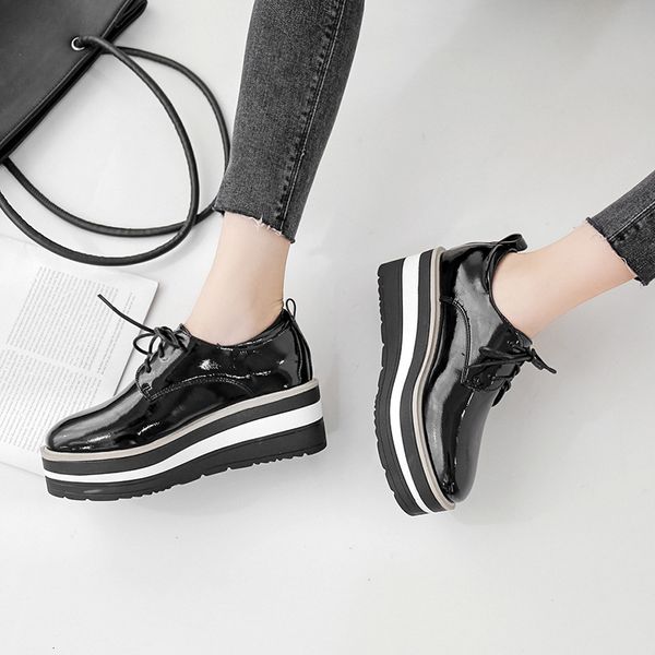 dress shoes women stripes platform flats lace-up shoes japanned leather elevated bullock lady round toe creepers single brogue muffin uing, Black
dress shoes women stripes platform flats lace-up shoes japanned leather elevated bullock lady round toe creepers single brogue muffin uing, Black