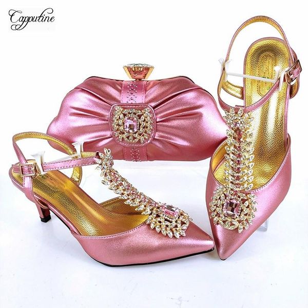 dress shoes fashion pink ladies pumps matching with purse handbag wedding party high heels and bag set chaussure femme mm1106 7cm, Black
dress shoes fashion pink ladies pumps matching with purse handbag wedding party high heels and bag set chaussure femme mm1106 7cm, Black