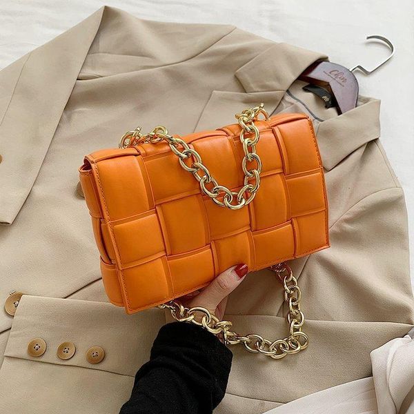 european and american style net red fashion woven bag thick chain single shoulder cross over women's handbag waist bags
european and american style net red fashion woven bag thick chain single shoulder cross over women's handbag waist bags