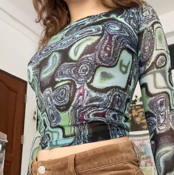 women's t-shirt summer vintage graffiti printing casual long sleeve round neck spring fall slim wild fit chic fashion crop, White
women's t-shirt summer vintage graffiti printing casual long sleeve round neck spring fall slim wild fit chic fashion crop, White