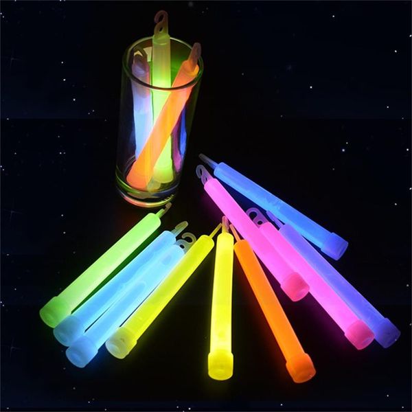 party decoration 2021 6inch multicolor glow stick light camping emergency clubs supplies fluorescent
party decoration 2021 6inch multicolor glow stick light camping emergency clubs supplies fluorescent