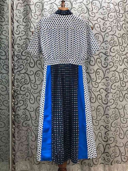 dress silk summer style women turn-down collar geometric print short sleeve slim fitted aline long shirt dress, Black;gray
dress silk summer style women turn-down collar geometric print short sleeve slim fitted aline long shirt dress, Black;gray