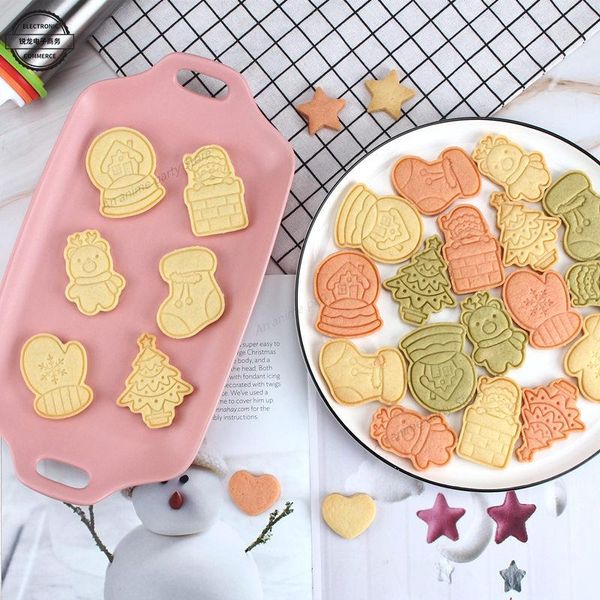 party decoration christmas mold baking accessories kitchen tools cookie cutter decorating stamp plastic
party decoration christmas mold baking accessories kitchen tools cookie cutter decorating stamp plastic