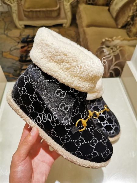 2021 designer martin boots brand 35-41 leather casual shoes fashion women calfskin thick soled platform winter autumn novel unique ly211130, Black
2021 designer martin boots brand 35-41 leather casual shoes fashion women calfskin thick soled platform winter autumn novel unique ly211130, Black