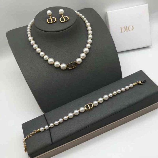 factory specials aa letter pearl necklace female net red version pearl bracelet, Silver
factory specials aa letter pearl necklace female net red version pearl bracelet, Silver
