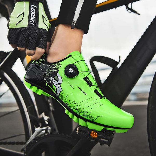 brand mountain bike male outdoor breathable fashion non-slip professional lock road sports bicycle shoes 36-47 cycling footwear, Black
brand mountain bike male outdoor breathable fashion non-slip professional lock road sports bicycle shoes 36-47 cycling footwear, Black