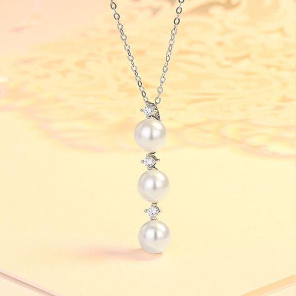 chains european and american personality simple creative pearl necklace female s925 sterling silver fashion pendant
chains european and american personality simple creative pearl necklace female s925 sterling silver fashion pendant